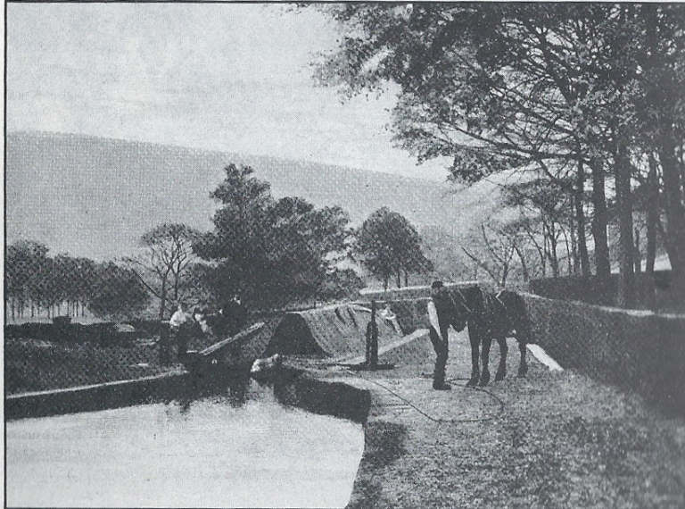 Wade Lock in Uppermill on the Huddersfield Narrow canal
